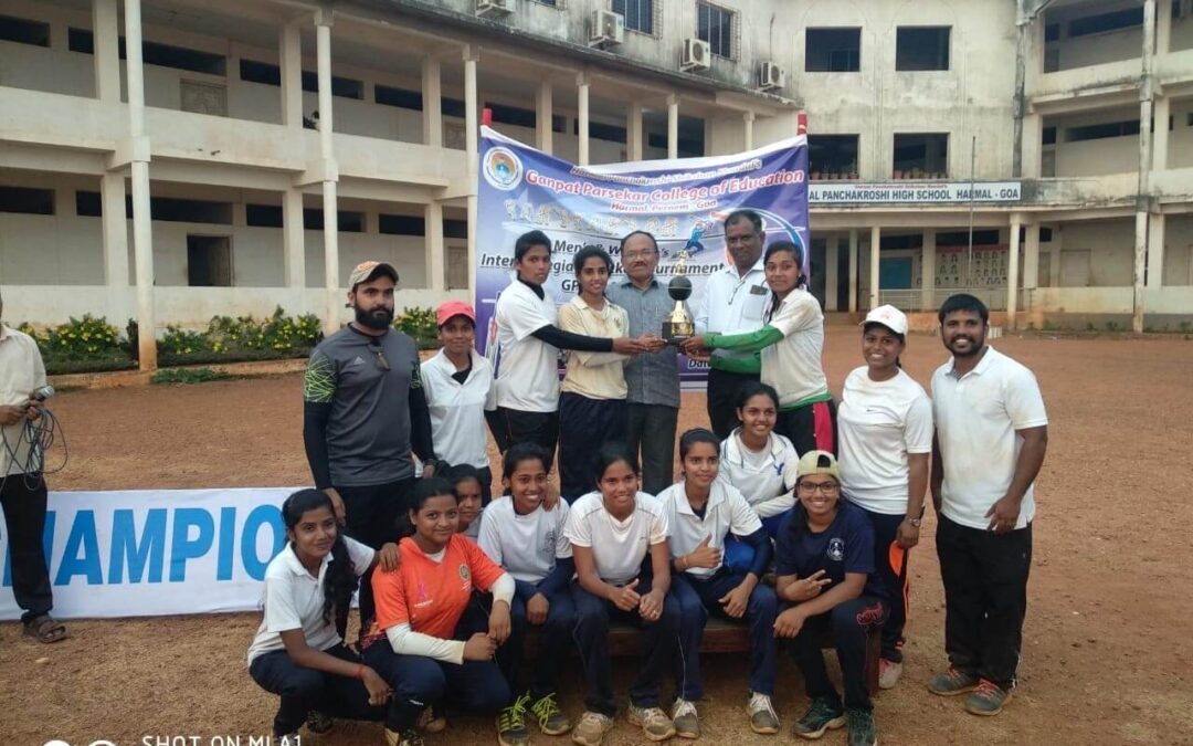 Ganpat Parsekar college runners up in girls category