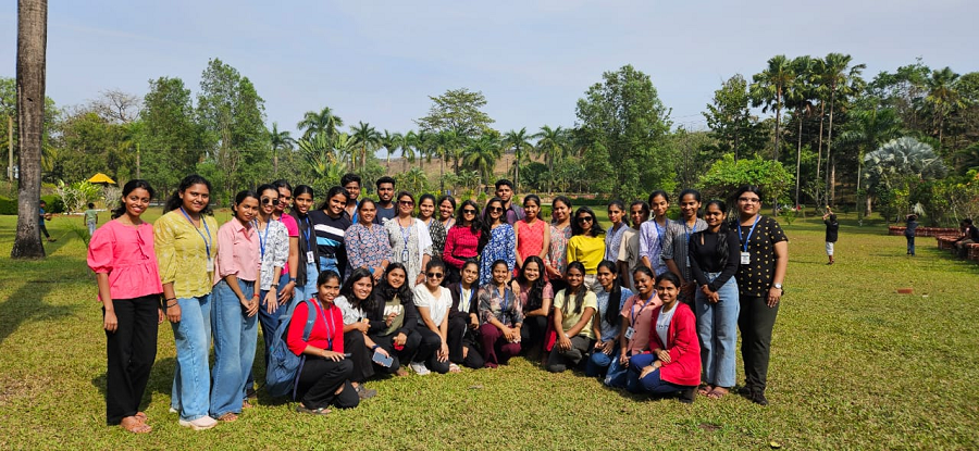 Field trip at Strawberry Farm, Botanical Garden & Medicinal Garden
